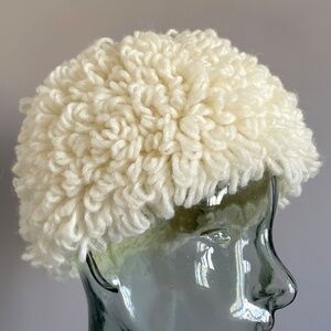 Vintage Ivory Loop Knit Beanie Toque Hat - O/S